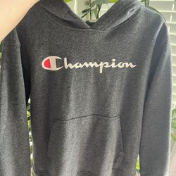 Champion Boys Sweater Size 7/8