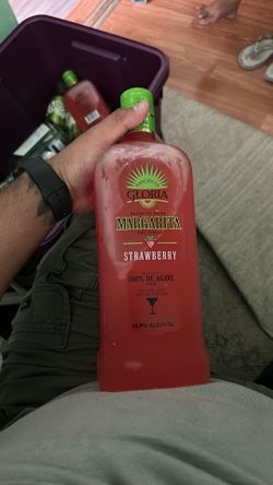 Gloria Margarita Wine Cocktail Strawberry