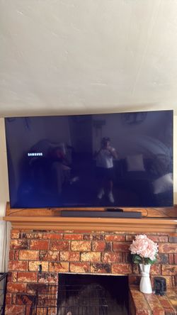 SAMSUNG 75” TV