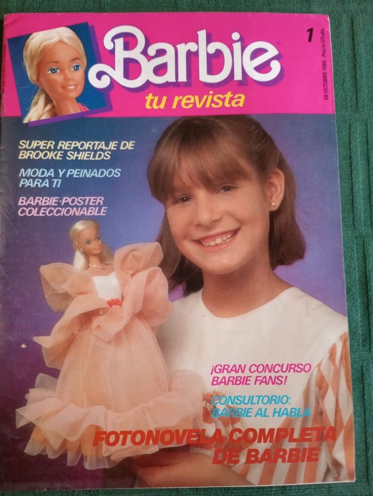 Premiere Issue Of Barbie Magazine In Spain 