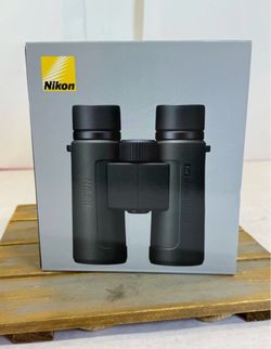 NIKON PROSTAFF P3 10x42 BINOCULARS