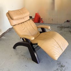 The Perfect Chair-zero gravity leather recliner 