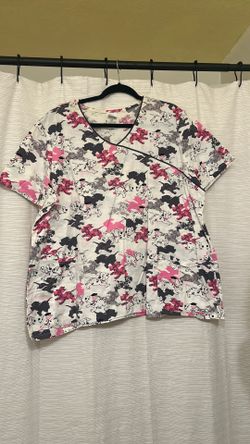 Scrub top