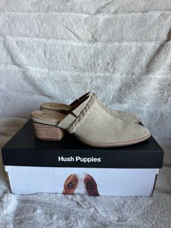New  women shoes  Hush Puppies size 10