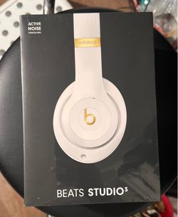 BEATS BY DR. DRE STUDIO for sale, BRAND NEW!!!