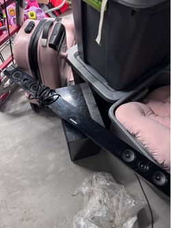 Samsung sound bar with sub
