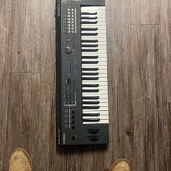 Yamaha Mx49 Keyboard