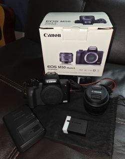 Canon EOS M50 Mark II Mirrorless Digital Camera with EF-M 15-45mm f/3.5-6.3 IS STM Lens