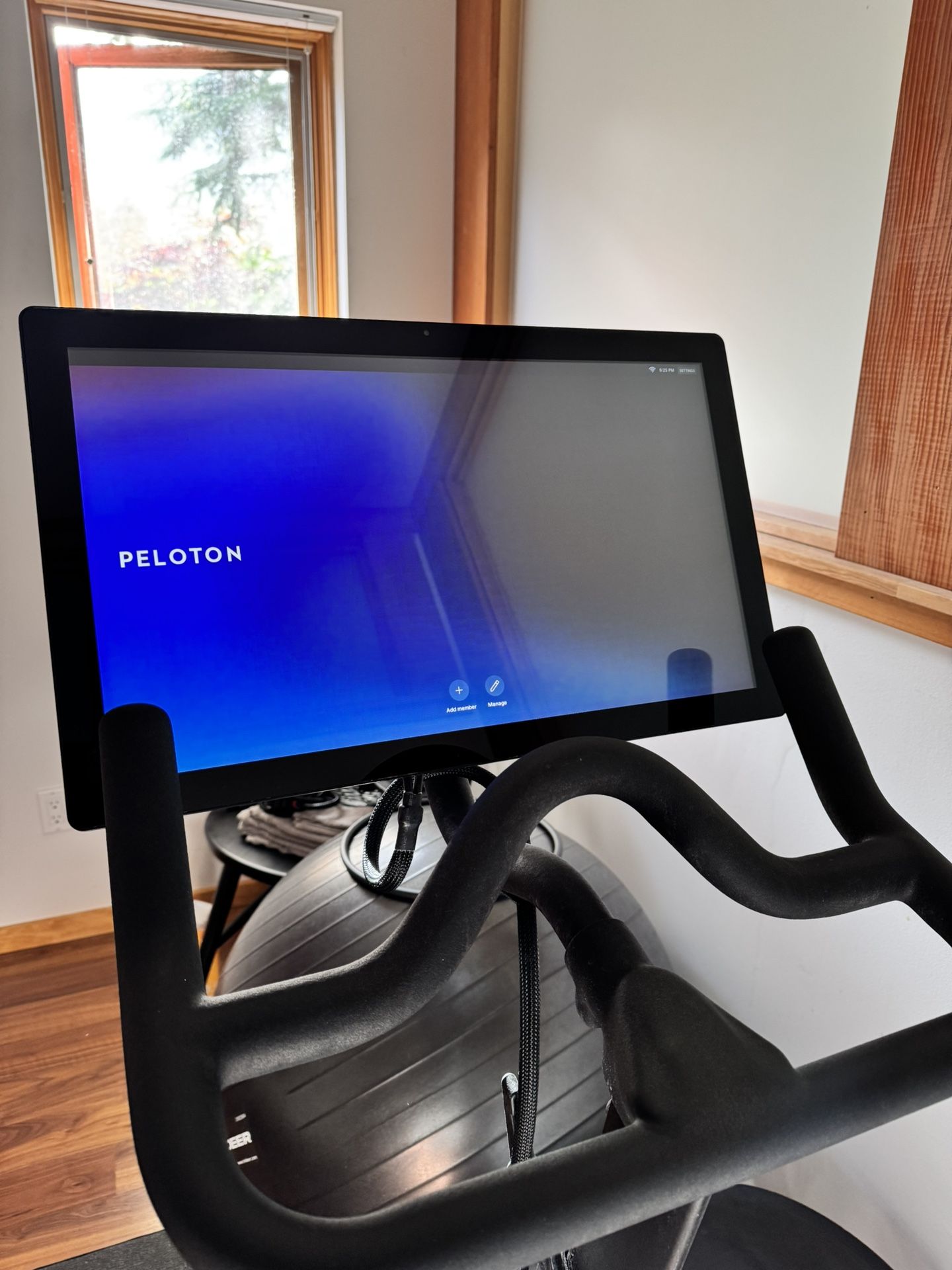 Peloton Bike