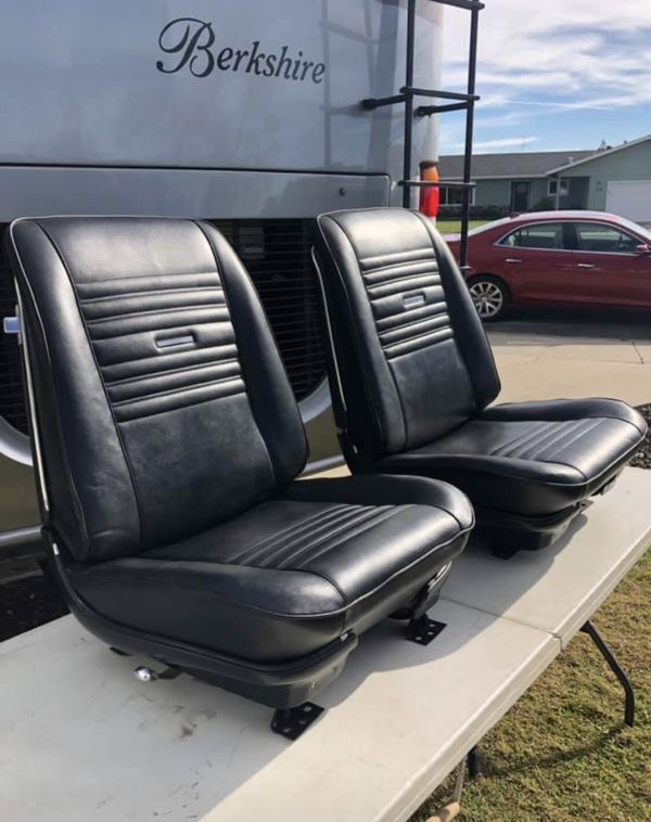 ORIGINAL 196568 Chevy El Camino bucket seats for Sale in Manteca, CA