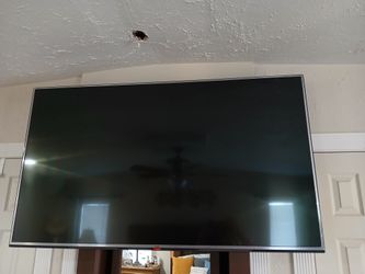 Tv.  LG   65'
