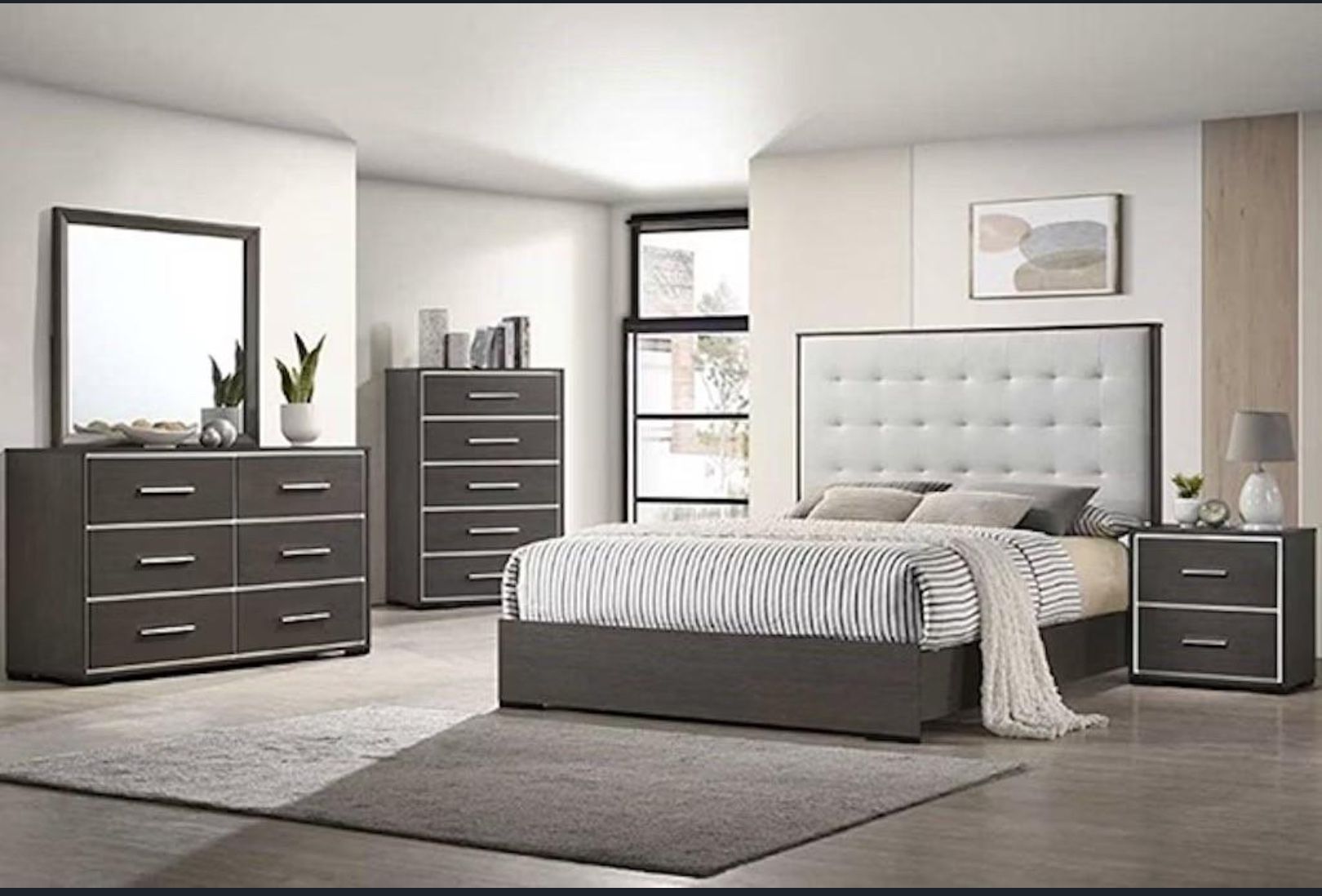Queen Bedroom Set Includes Dresser,mirror,nightstand, & Bedframe 