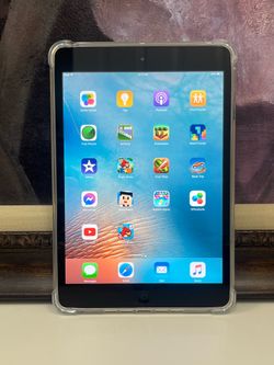 Apple iPad Mini 1st Gen Black A1432 16GB Tablet 7.9” iOS 9.3.5 w/ Case - $29