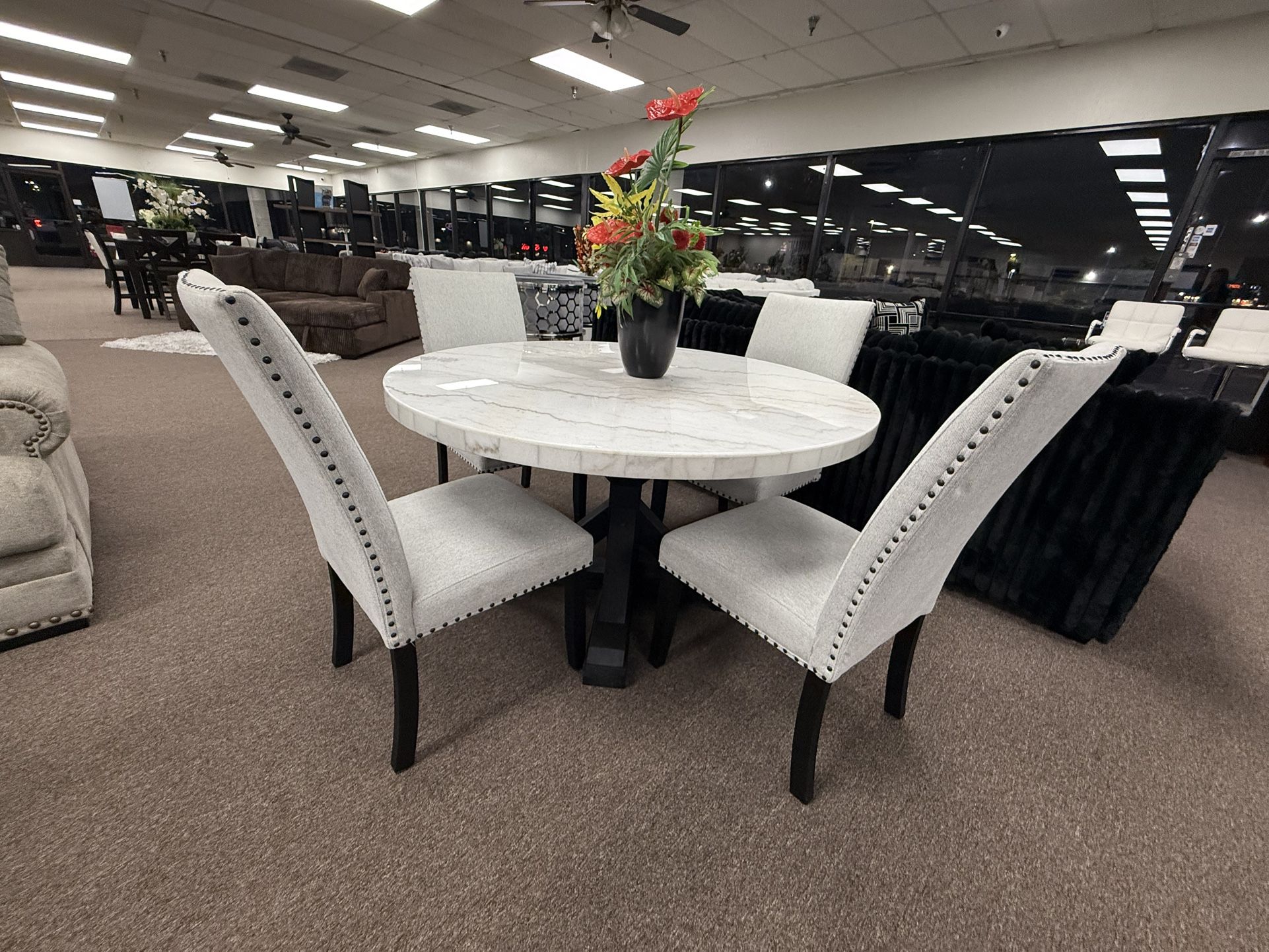 5 Pc Dining Table Set 
