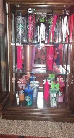 STARBUCKS CUPS