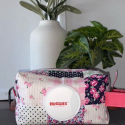 Diaper bag  Diaper/Pull-Ups and Wipe Pouch Mini Pañalera