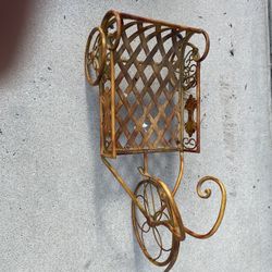 Plant Holder