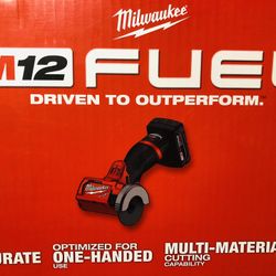 Milwaukee M12 FUEL 12-Volt 3 in. Lithium-Ion Brushless Cordless Cut-Off Tool Kit with 4.0 aH Battery, Charger & Storage Bag. Includes Accessories and