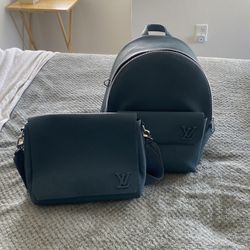 LOUIS VUTTON Take Off Back And Messenger Bag