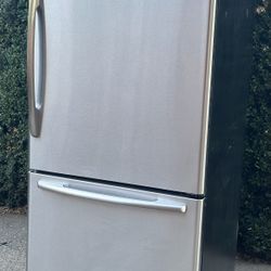 Maytag Refrigerator 