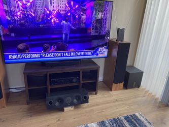 Definitive Technology Studio 3D mini Soundbar 
