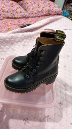 Doc Martens size 7