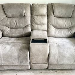 Electrical Reclining Loveseat