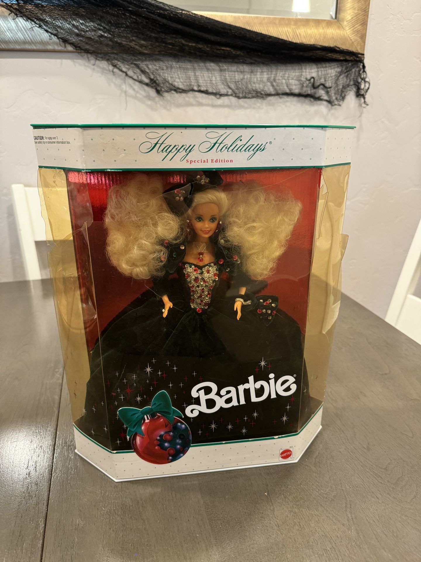 1991 Holliday Barbie - Check Pictures And Description