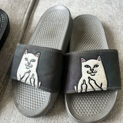 Rip And Dip Sandals
