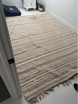 Area rug