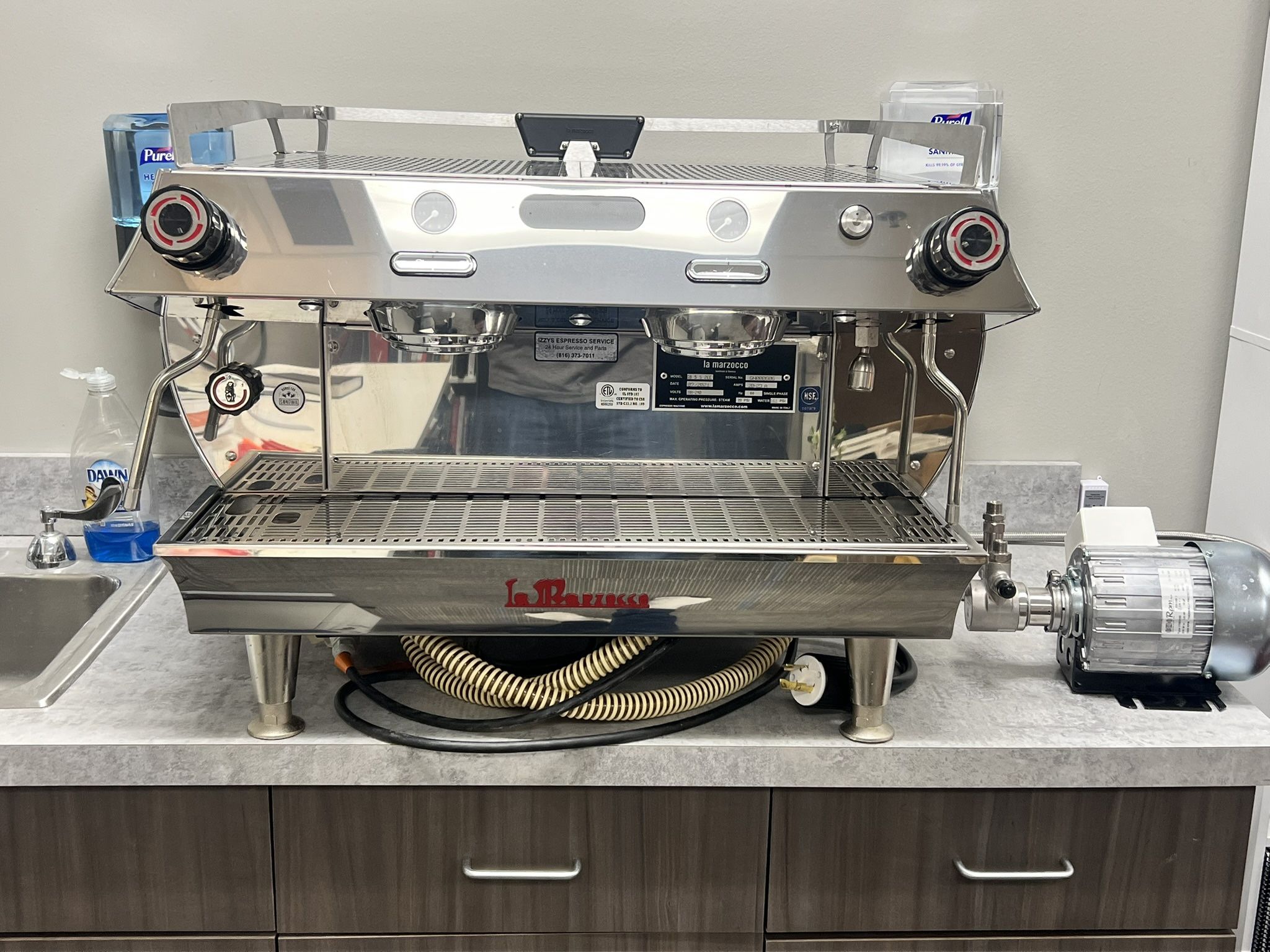 La Marzocco GB5 S 2EE – Commercial Espresso Machine (2021) OBO for Sale ...