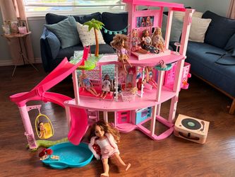 Barbie dream house