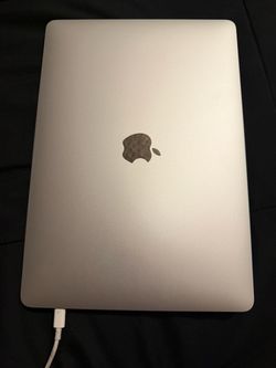 MacBook Air 8GB