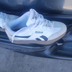 Reebok Shoes  Size , 7 1/2  Women's 