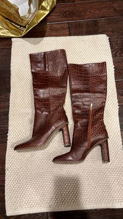 VINCE CAMUTO HIGH HEEL WOMEN BOOTS SIZE 81/2
