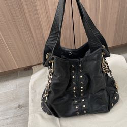 Michael Kors Uptown Astor Large  Black Leather  Shoulder Bag