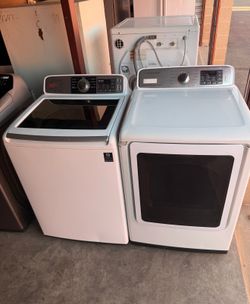 Samsung Washer And Electric Dryer