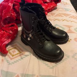 Black Boots For Girls