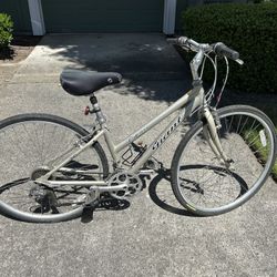 Comfort Hybrid Bike