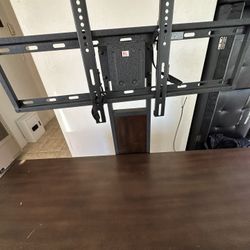  Bayside Furnishings 3-in-1 TV Stand $100 Dlls Or Best Offer!