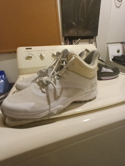 Men's shoes