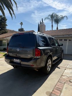 2012 Nissan Armada