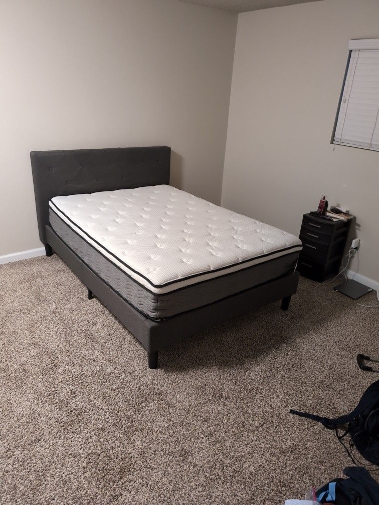 Full Size Mattress With A Bed Frame 
