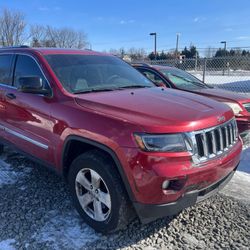 Rugged & Reliable • Jeep Grand Cherokee Laredo • Super Deal