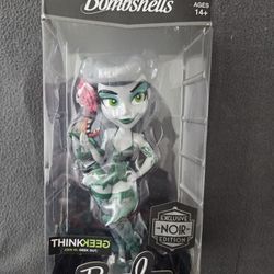 Poison Ivy DC Comics Bombshells Cryptozoic  Noir 