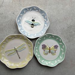 Set Of Nice Decoration Plates Set Of Three 