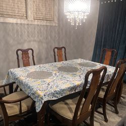 Heavy duty Wooden Dining Table + 6 Chairs