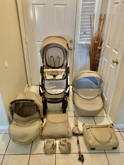 Luxury Stroller Set Comes With Everything Included 