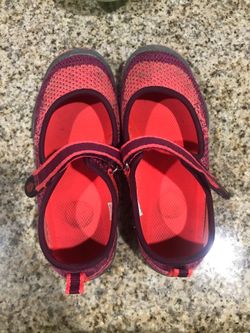 Girls shoes size 1