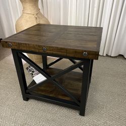 Flexsteel End Table Coffee Accent Table Rectangle in Wood 